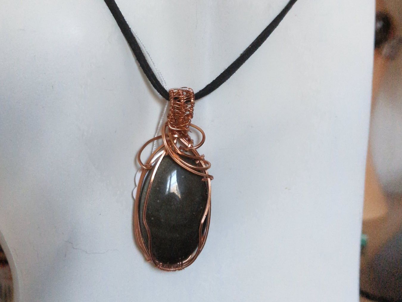 Ciondoli: Lithothérapie obsidienne dorée – Nuovo (secondo la descrizione) da SAXON venduto da Mariposita1428
