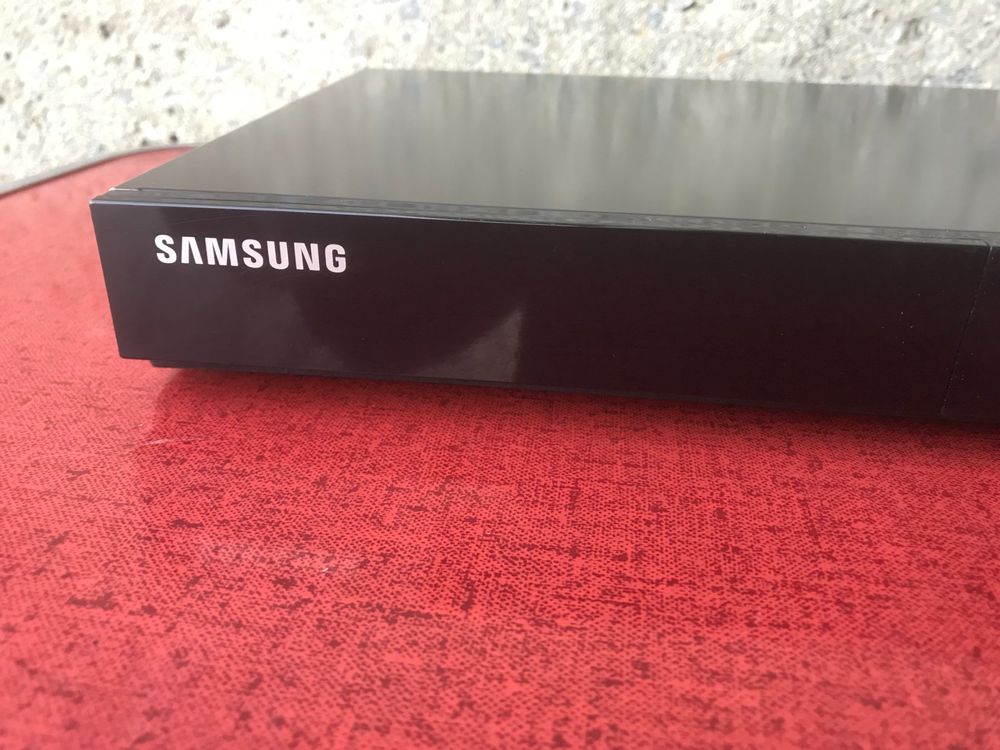 SAMSUNG BDC5500 Bluray Disc / DVD Player Kaufen auf Ricardo