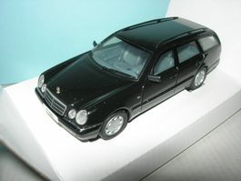 Mercedes-Benz E320 T-Modell  schwarz * Herpa 1:43