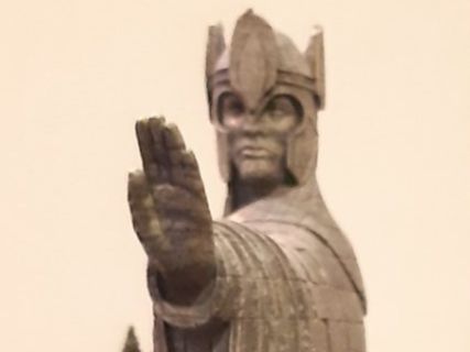Sculture & Statue: Weta Workshop LOTR THE ARGONATH Environment – Usato da Kriens venduto da Tirmo
