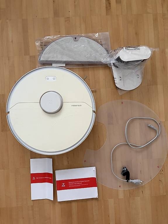 Roborock Aspirapolveri & Accessori: Staubsauger Roboter – Usato da Zürich venduto da LoreMimi 1