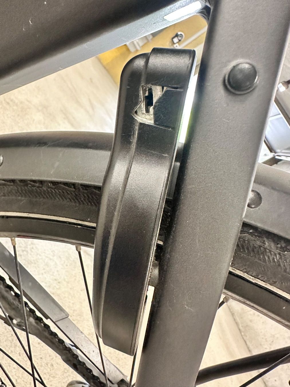 Bosch Vélos: E-Velo mit diversen Defekten – Défectueux à Gebenstorf par Susanne018 6