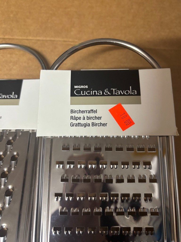 Migros Elettrodomestici da cucina: Bircherraffel von Migros -Neu Nr14 – Nuovo e nell'imballaggio originale da Wallisellen venduto da AS.TZ.