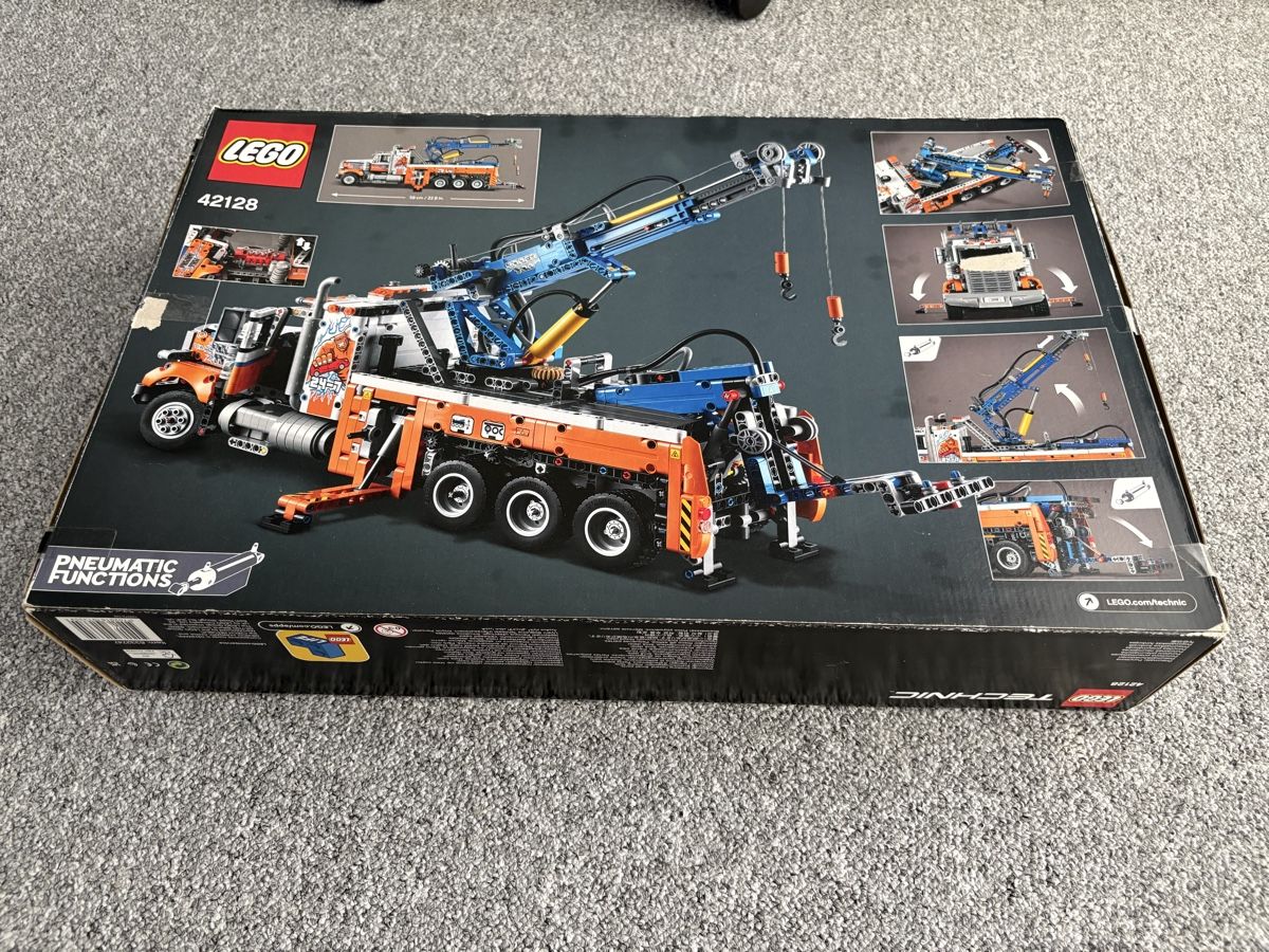 Lego Baukästen: Lego Technik Abschleppwagen 42128 – Gebraucht aus Waldkirch von bobby205 1