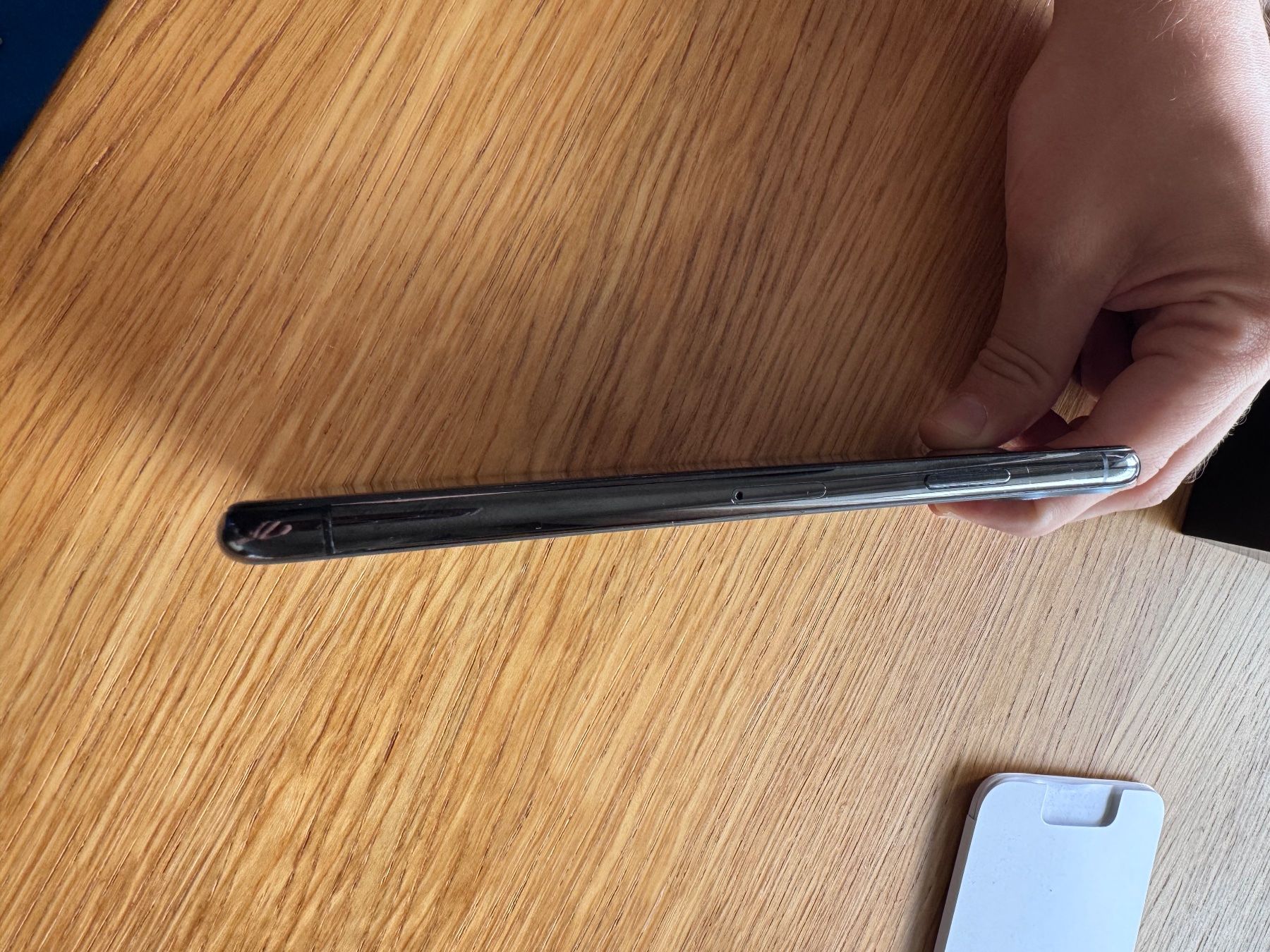 Apple Telefoni cellulari / Smartphones: iPhone 11 Pro Max 256 gb – Usato da Hombrechtikon venduto da Albina_ 4