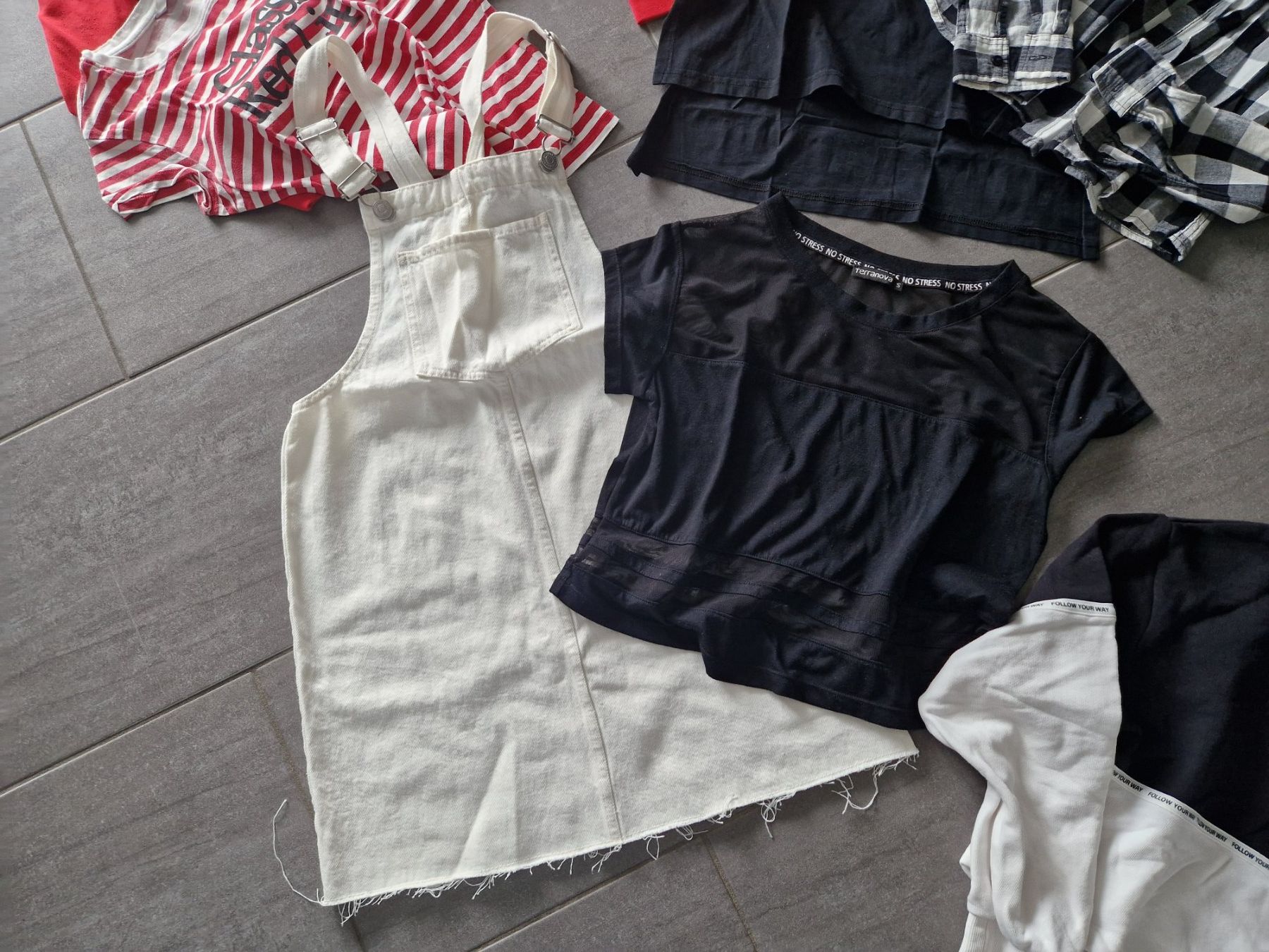 Lotti & Set di vestiti: Kleiderpaket Gr.S – Usato da Mezzovico venduto da maemy 2
