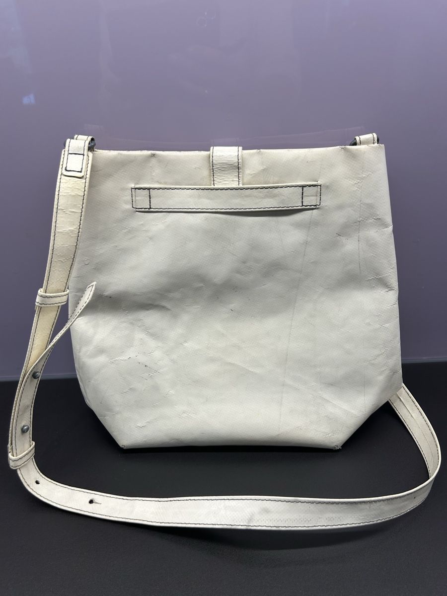 Freitag Borse da donna: Freitag Tasche R124 BIRD weiss – Usato da Oerlingen venduto da Xavina 4