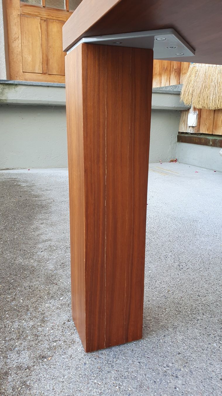 Tables: Salontisch Nussbaum furniert – D'occasion à Hirzel par Jacky016 3