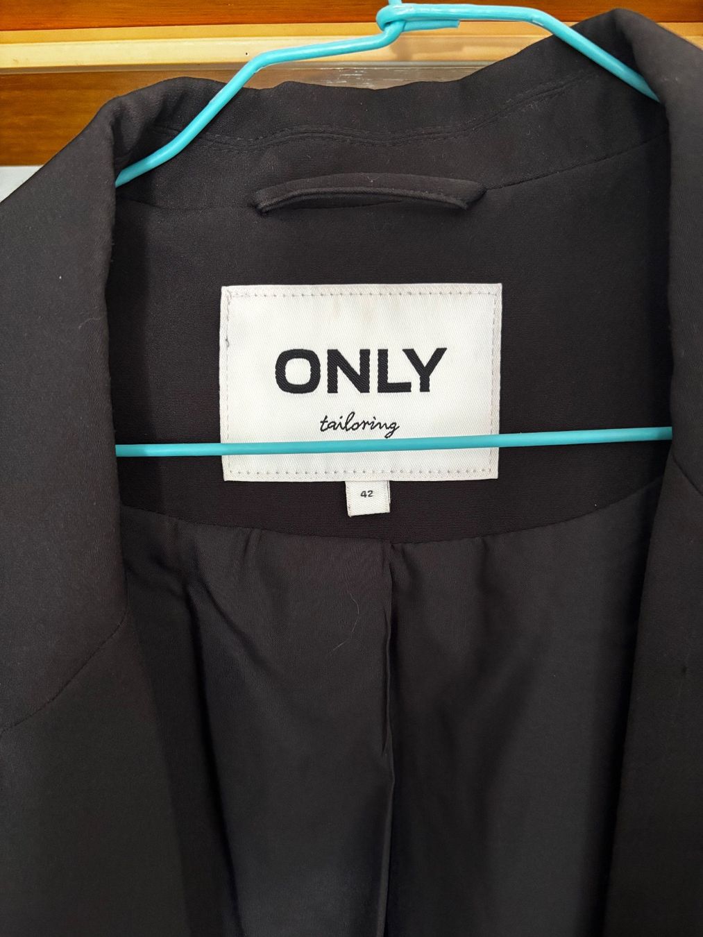 Only Giacche: Only oversize black blazer Size L – Nuovo (secondo la descrizione) da Füllinsdorf venduto da MaiiaM 3