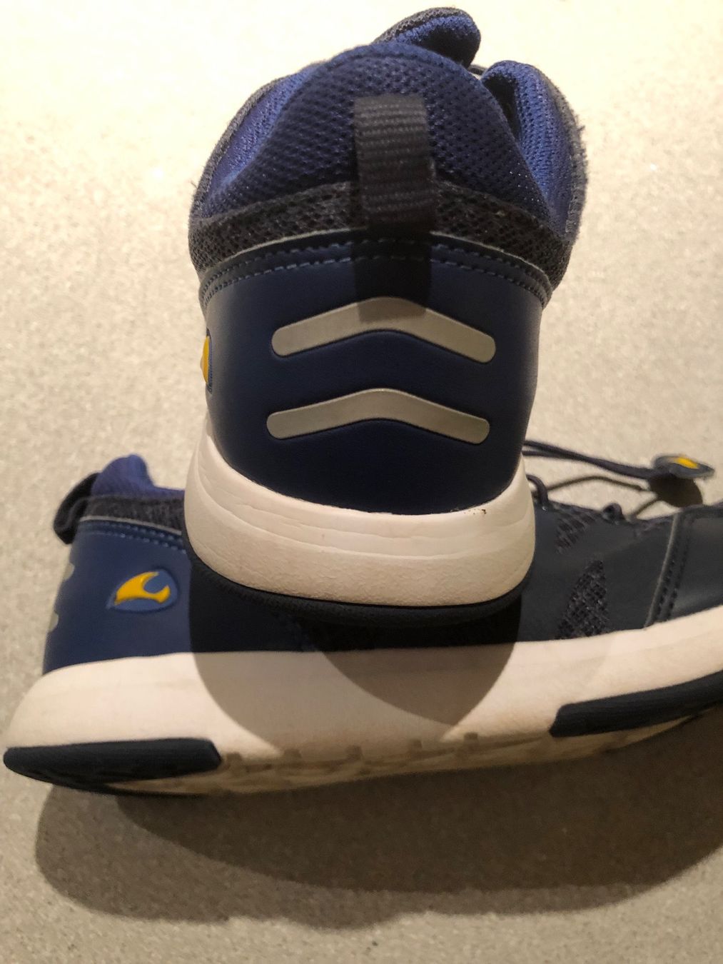 Viking Scarpe per ragazzi: VIKING TREKKINGSCHUHE 35 – Usato da Wattwil venduto da jopara 6