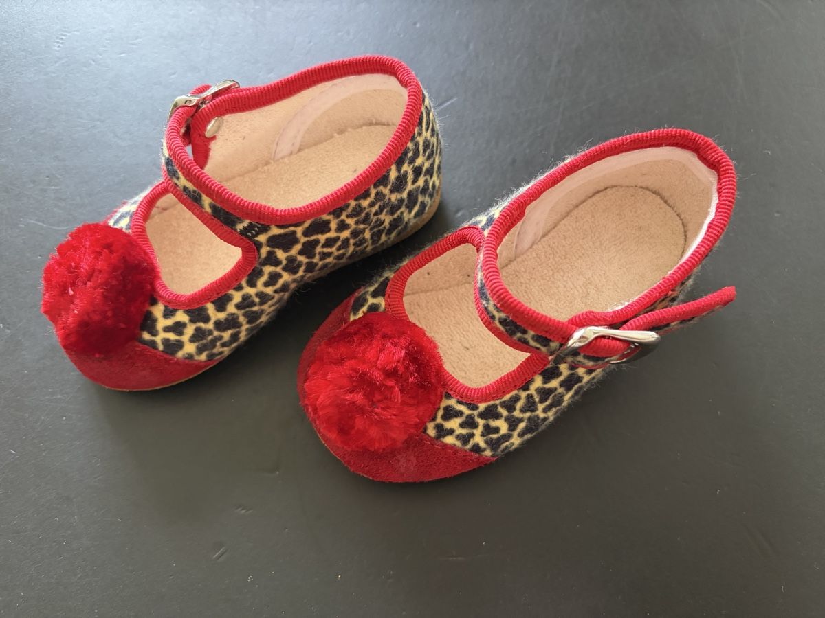 Tiger Swiss Schuhe für Jungen: Tiger Finkli Gr. 18 – Gebraucht aus Zürich von schmickels 1