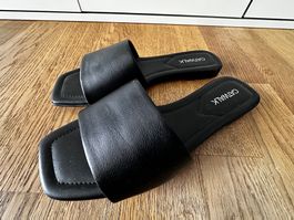 Schwarze Catwalk Sandalen Damenschuhe Grösse 37 - NEU !!!