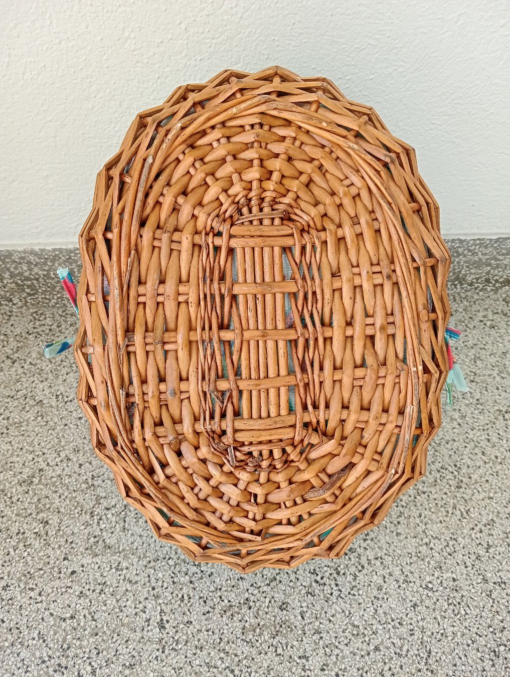 Altro per la casa: Picknickkorb Korb Weide mit Stofffutter 40 x 30 x 20cm – Usato da Allschwil venduto da Evgeniia78 5