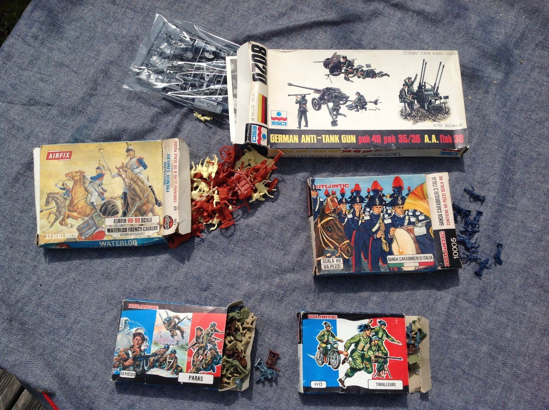 Airfix Kits de montage: Airfix / atlantic - ESCI - soldat / militar – D'occasion à Vuiteboeuf par broticaire