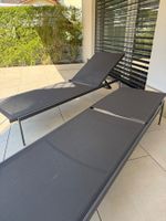 2 Liegestühle