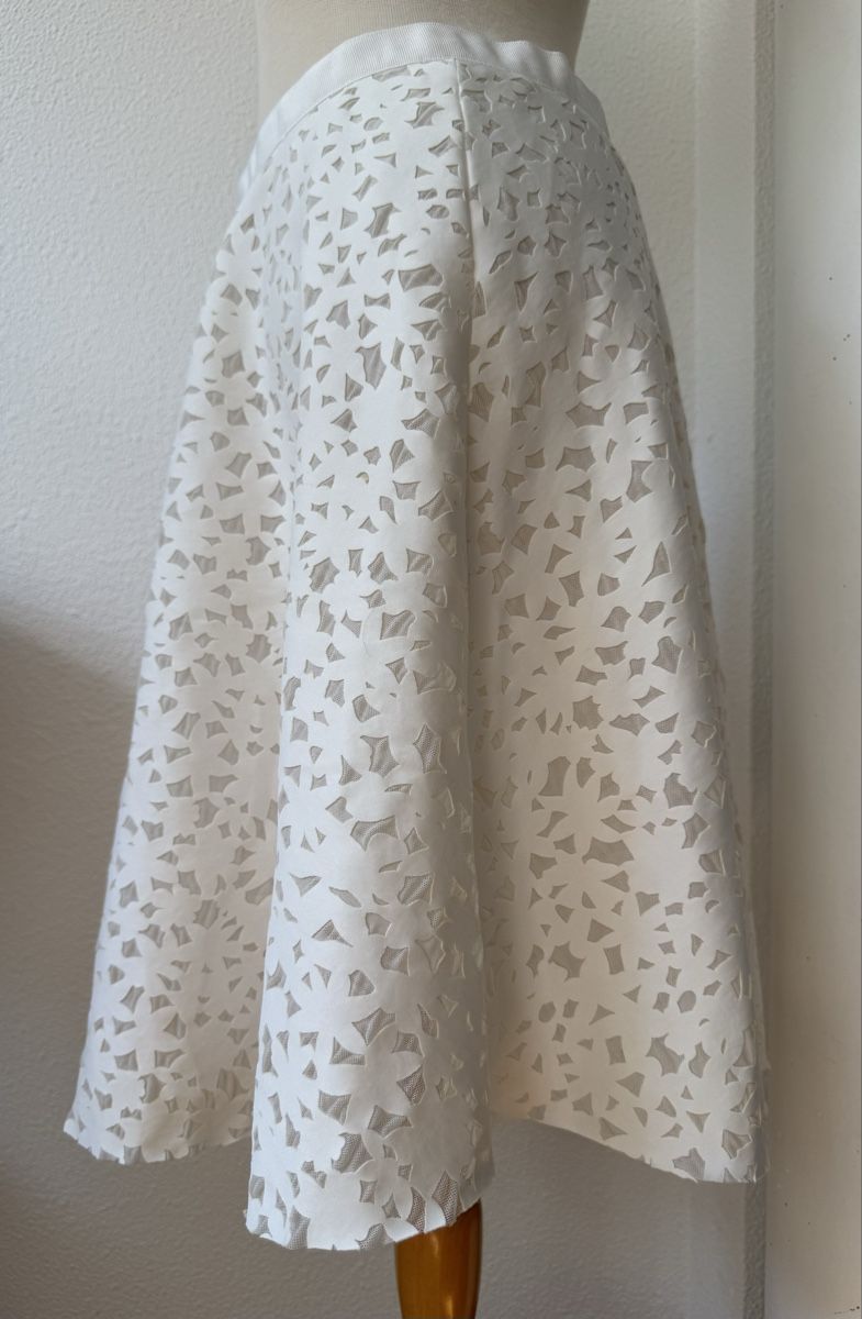 Röcke: Jupe DUNE by DUNE crème taille 3  – Gebraucht aus Morges von sandy069 1
