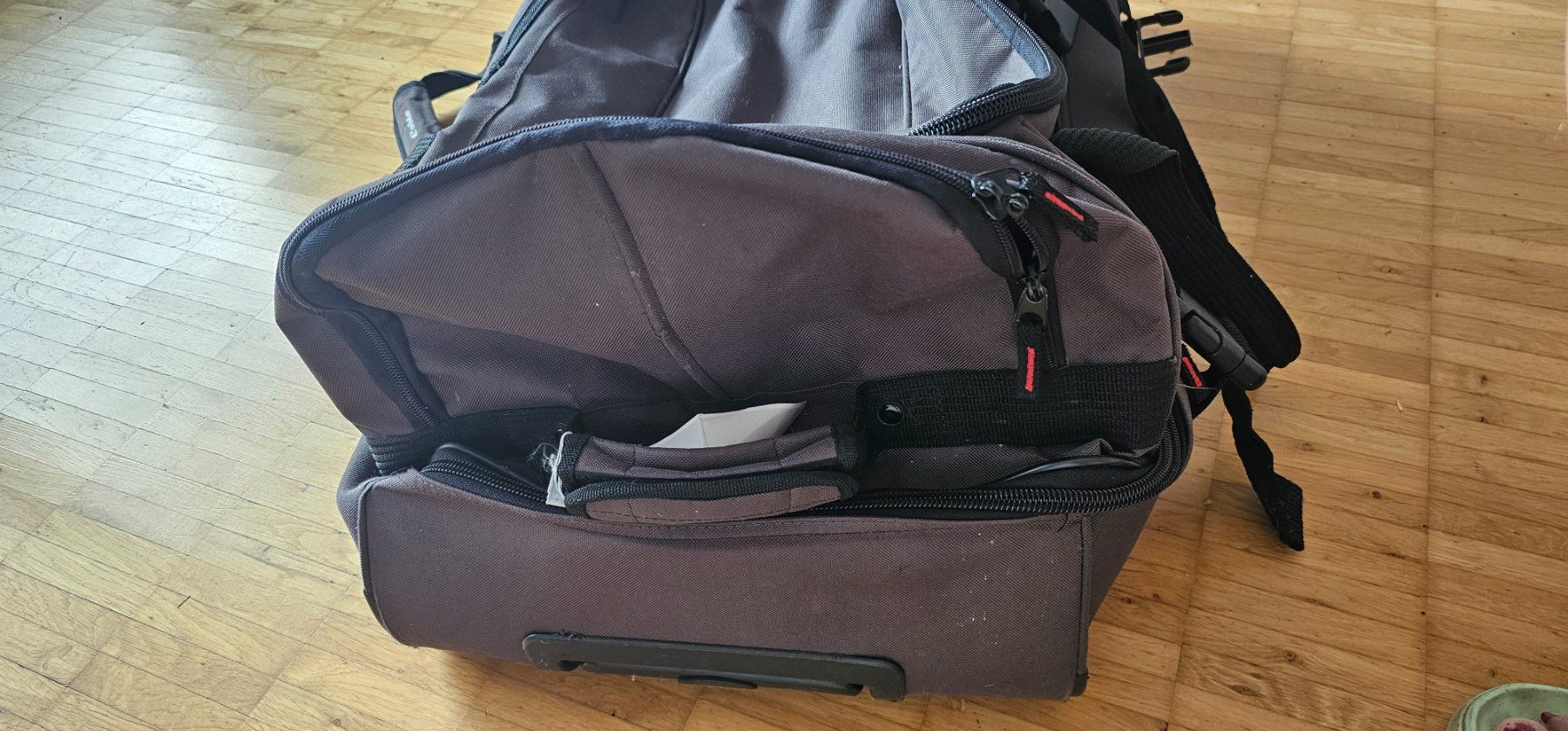 Valises de voyage: Koffer – D'occasion à Stettlen par bruennen66 2