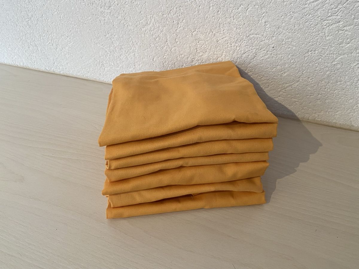 Grembiuli: 7 Schürzen mit Latz – Usato da Hägglingen venduto da Karin0802 6