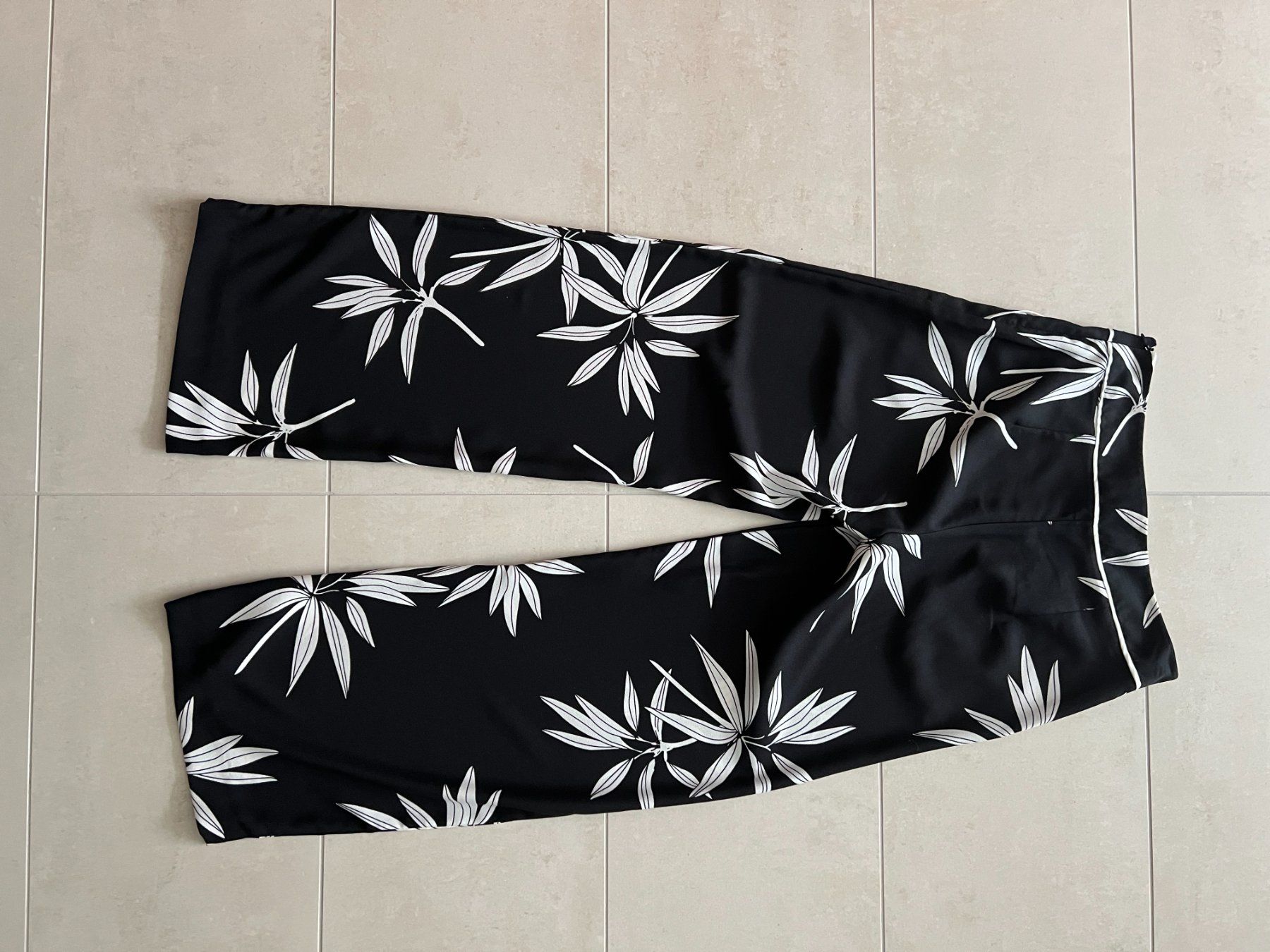 Pantaloni: Marlenehose bedruckt Gr. 38 – Usato da Schüpfheim venduto da Rezwel 4