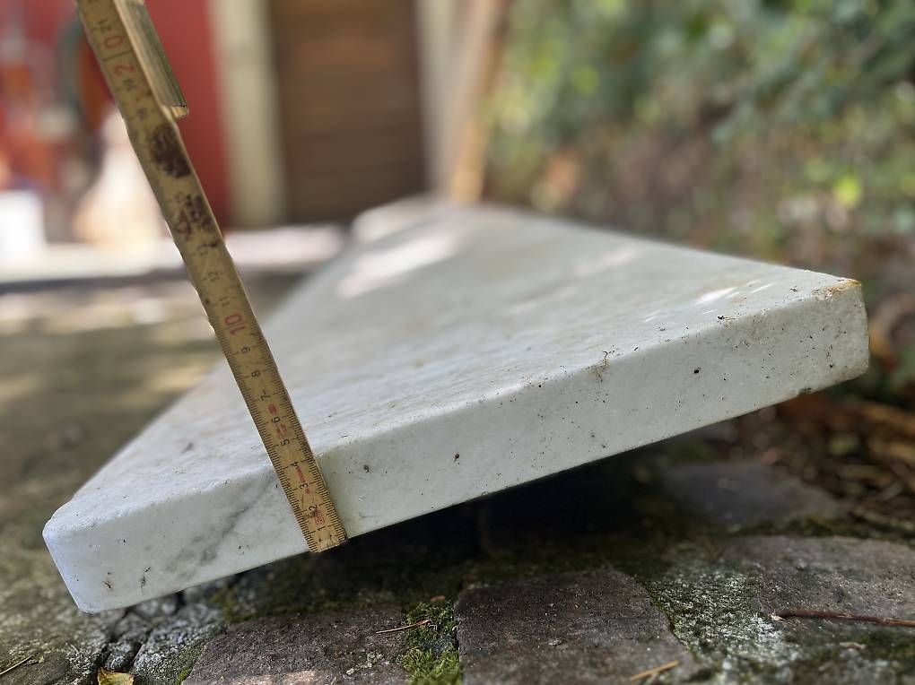 Plateaux: Marmorplatte 4cm – D'occasion à Endingen par benjaminsteiner