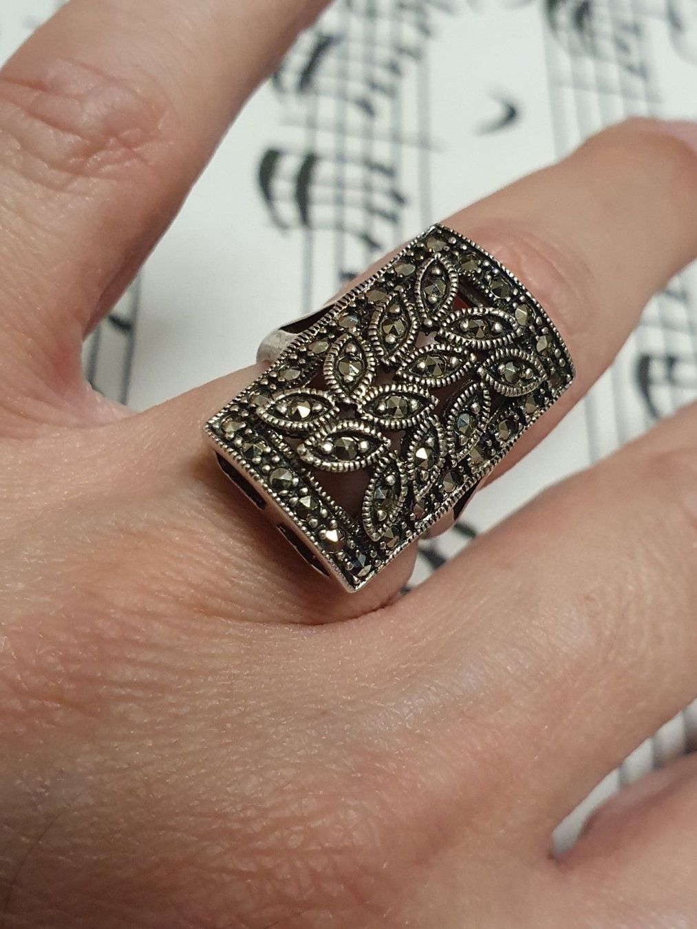 Ringe: Tolle Silberschmiede-Kunst: Opulenter – Gebraucht aus Wohlen AG von palmsprings