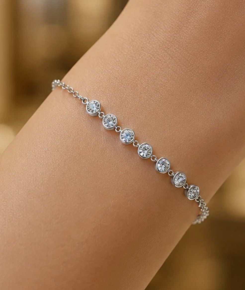 Bracelets: 3mm Moissanite Bracelet 7" – Neuf avec emballage d'origine à Genève par AGBERG