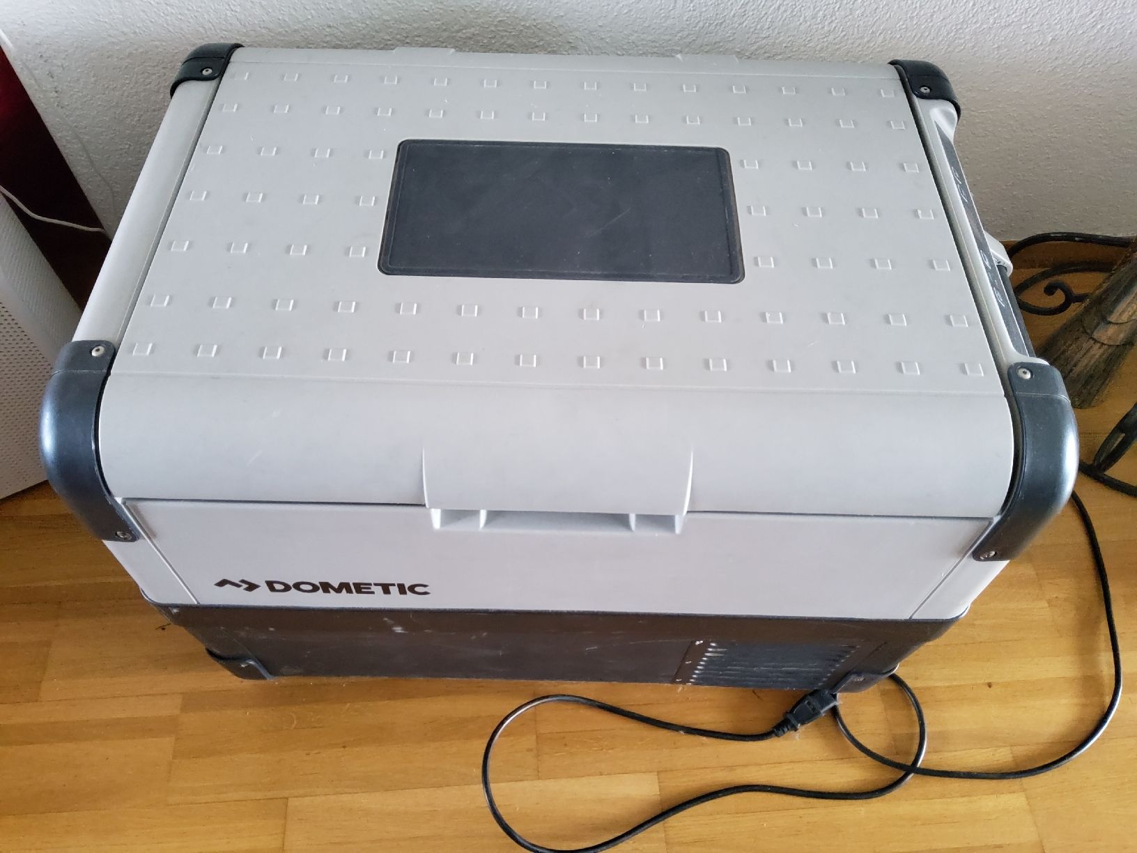 Kühlschrank: Dometic Kompressor-Kühlschrank – Gebraucht aus Winterthur von Freiheit17 1