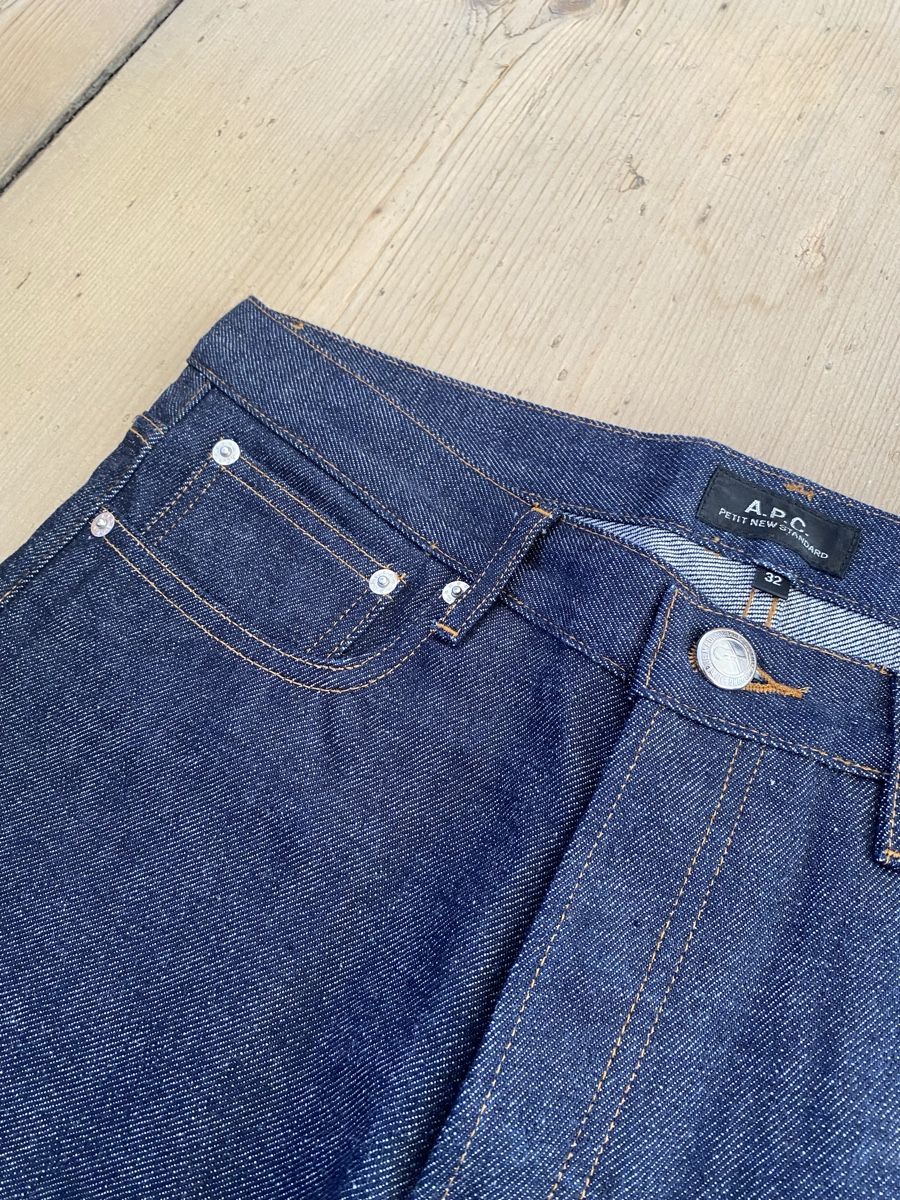 Apc Jeans: A.P.C Jeans – Nuovo (secondo la descrizione) da Chur venduto da men_g9gp