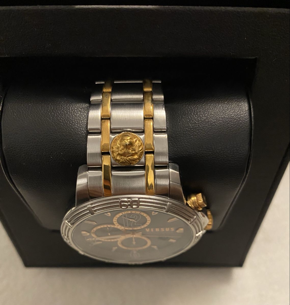 Versace Orologi: Versus Versace Uhr Herren Chronograph – Usato da Grosswangen venduto da saaraaah_ 2