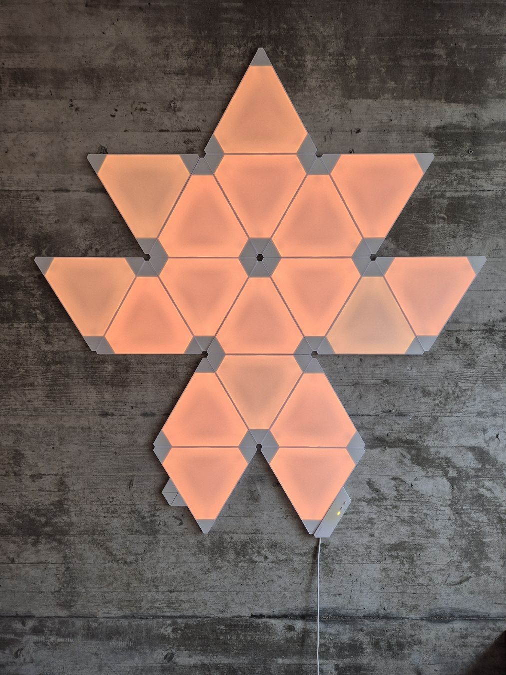 Nanoleaf Lampade: Nanoleaf Set zu Verkaufen – Usato da Flamatt venduto da wyl_c8fp 2