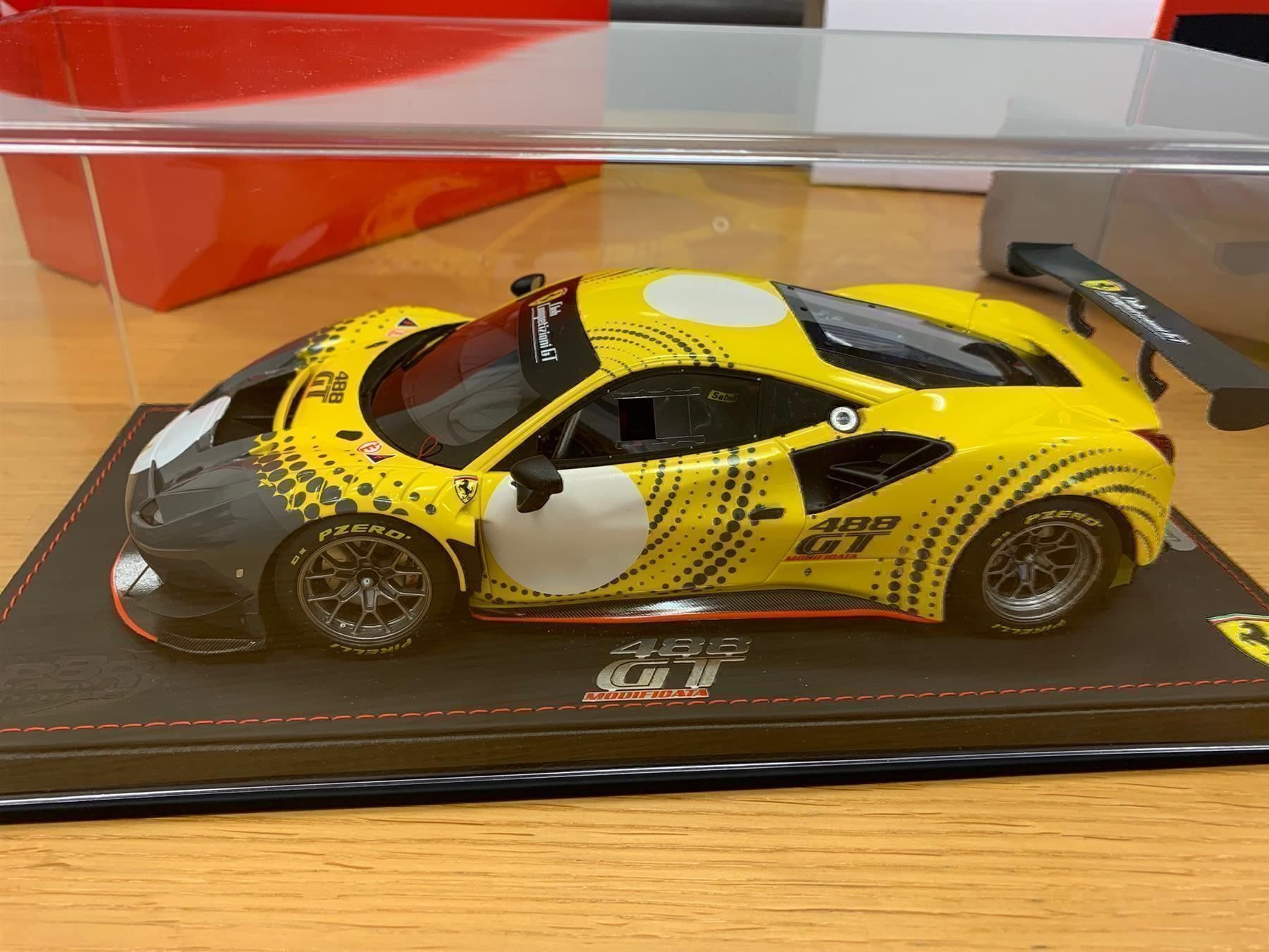 Modellautos: Ferrari 488 GT Modificata 1/18  BBR gelb – Neu und originalverpackt aus Stein AR von Krabbe2 4