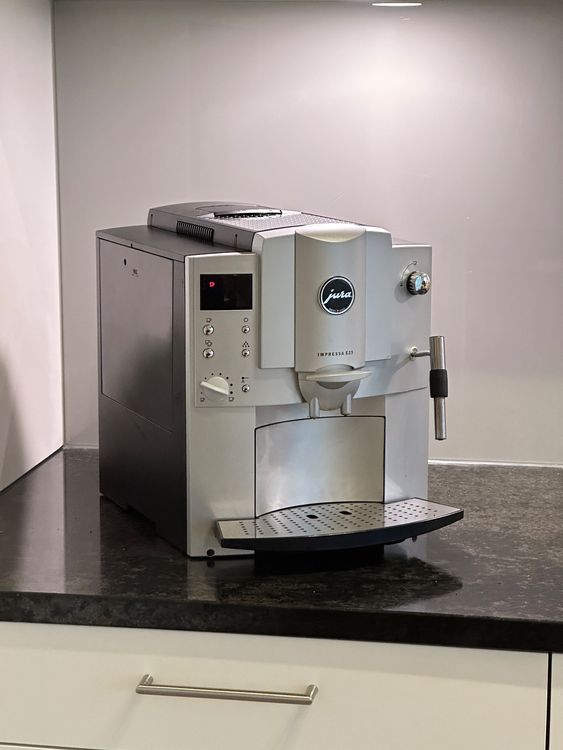 Jura impressa clearance e25