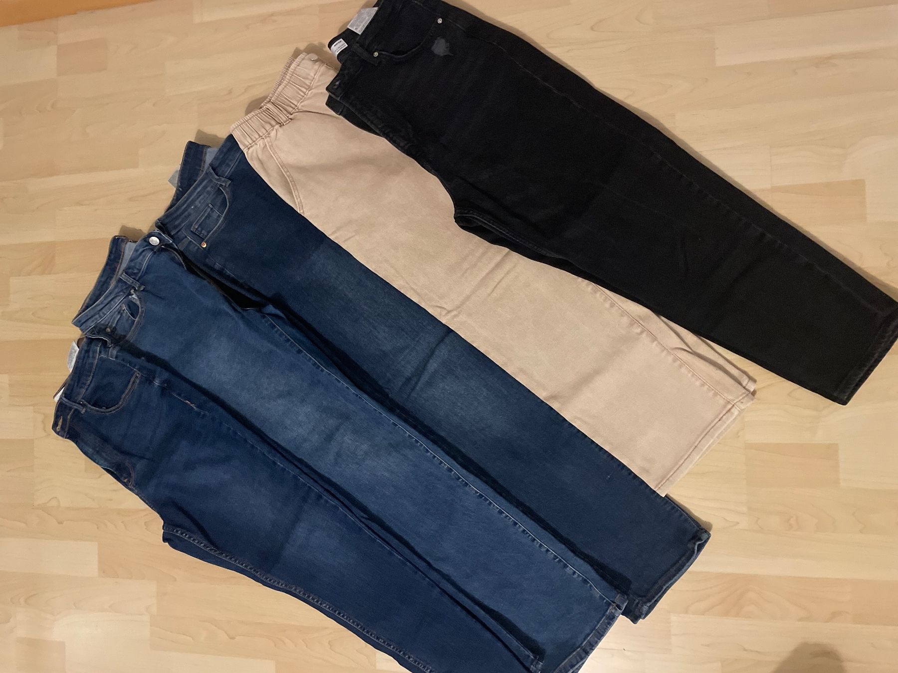 Jeans: Jeanspaket Gr.42 – Gebraucht aus Obfelden von 3zwerge