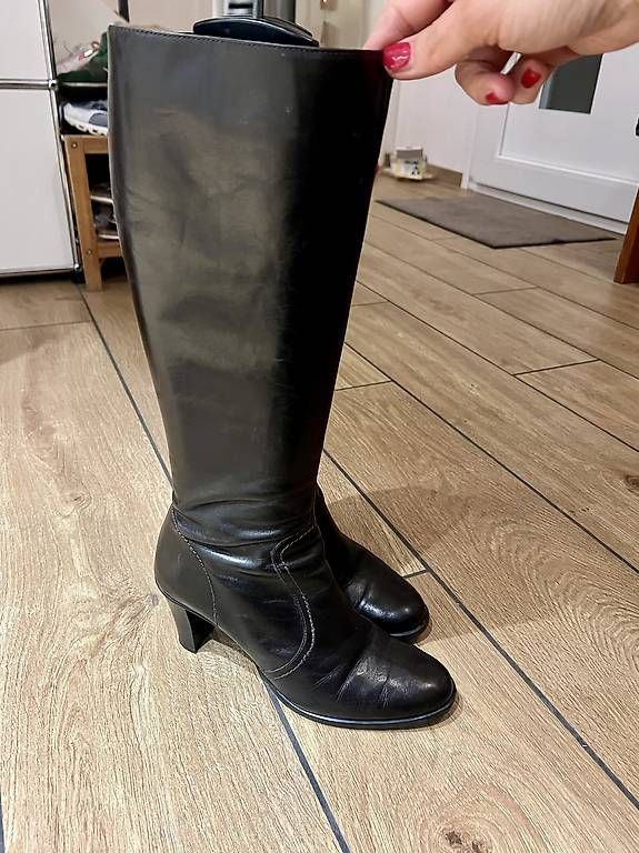 Damenschuhe: Navyboot Lederstiefel dunkelbraun Gr.40  – Gebraucht aus Oberrieden von Trendyfashy