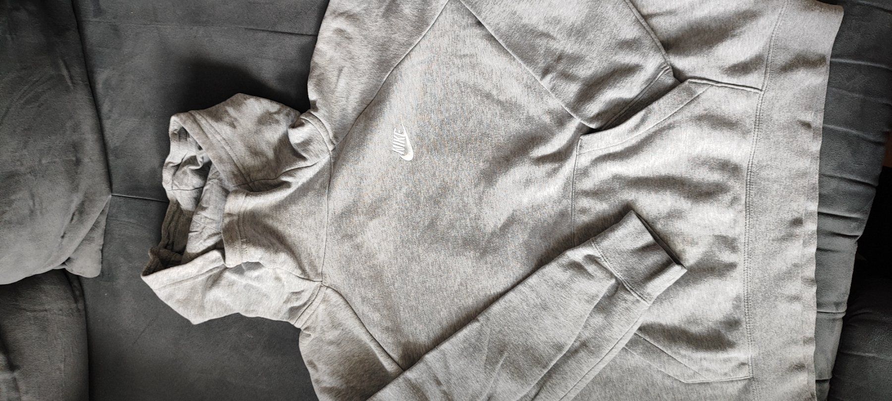 Nike Maglioni & Felpe: Nike Pulli M – Usato da Chur venduto da djovanna
