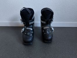 Chaussure de ski enfant / Kinderskischuhe 33-33.5 eu