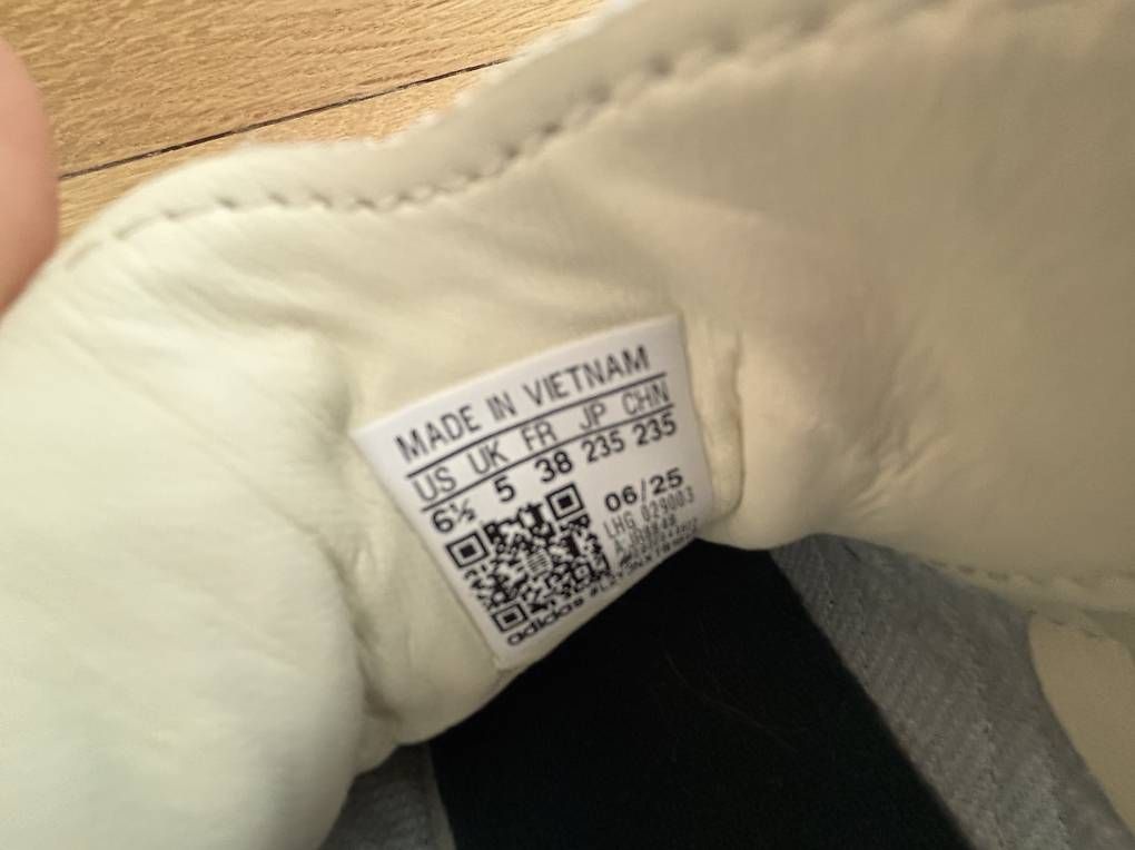 Chaussures femmes: Adidas Damenschuh 38 – D'occasion à Zürich par au-re 3