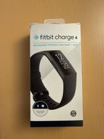 Fitbit Charge 4 Fitness Tracker gebraucht - voll funktionsfä