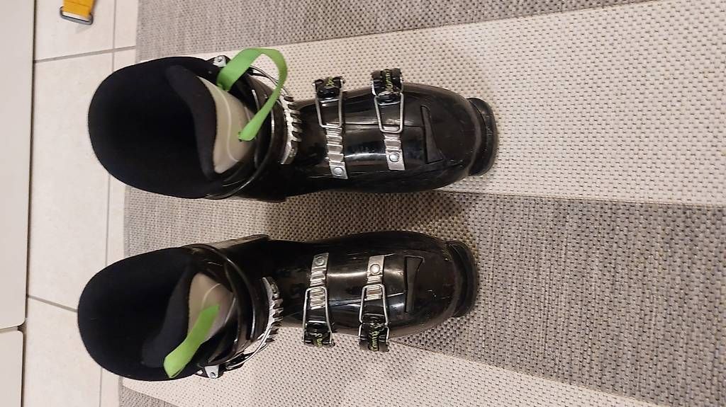 Rossignol Chaussures garçon: Rossignol Comp J3 GRösse 26.6mm/mondo 22.5 – D'occasion à Bottighofen par TobiasKlein 3