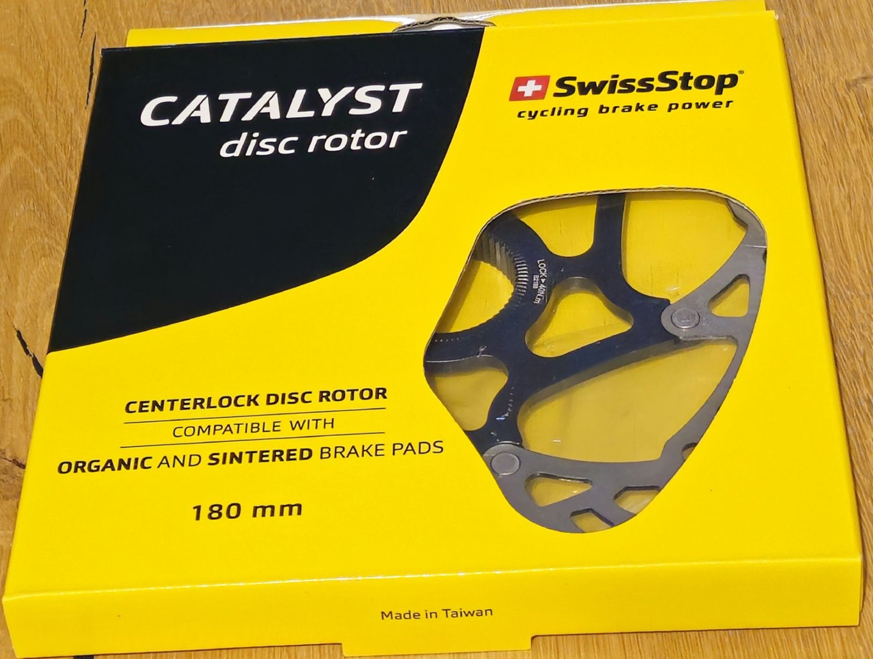 Pièces détachées: SwissStop Catalyst Pro DISC Scheibe 180mm Centerlock Neu – Neuf avec emballage d'origine à Schötz par Intelli