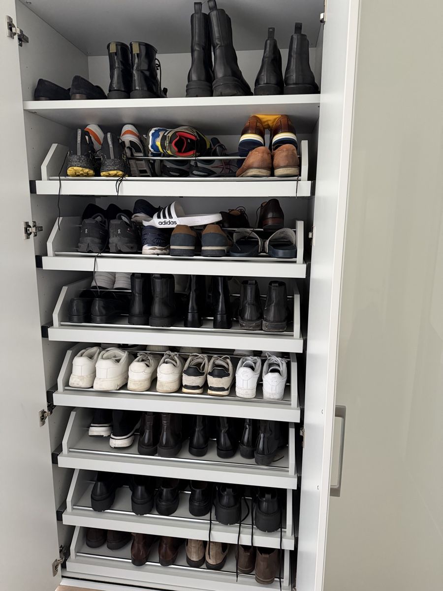 Armoires: Schuhschrank – D'occasion à Besenbüren par Be66 1