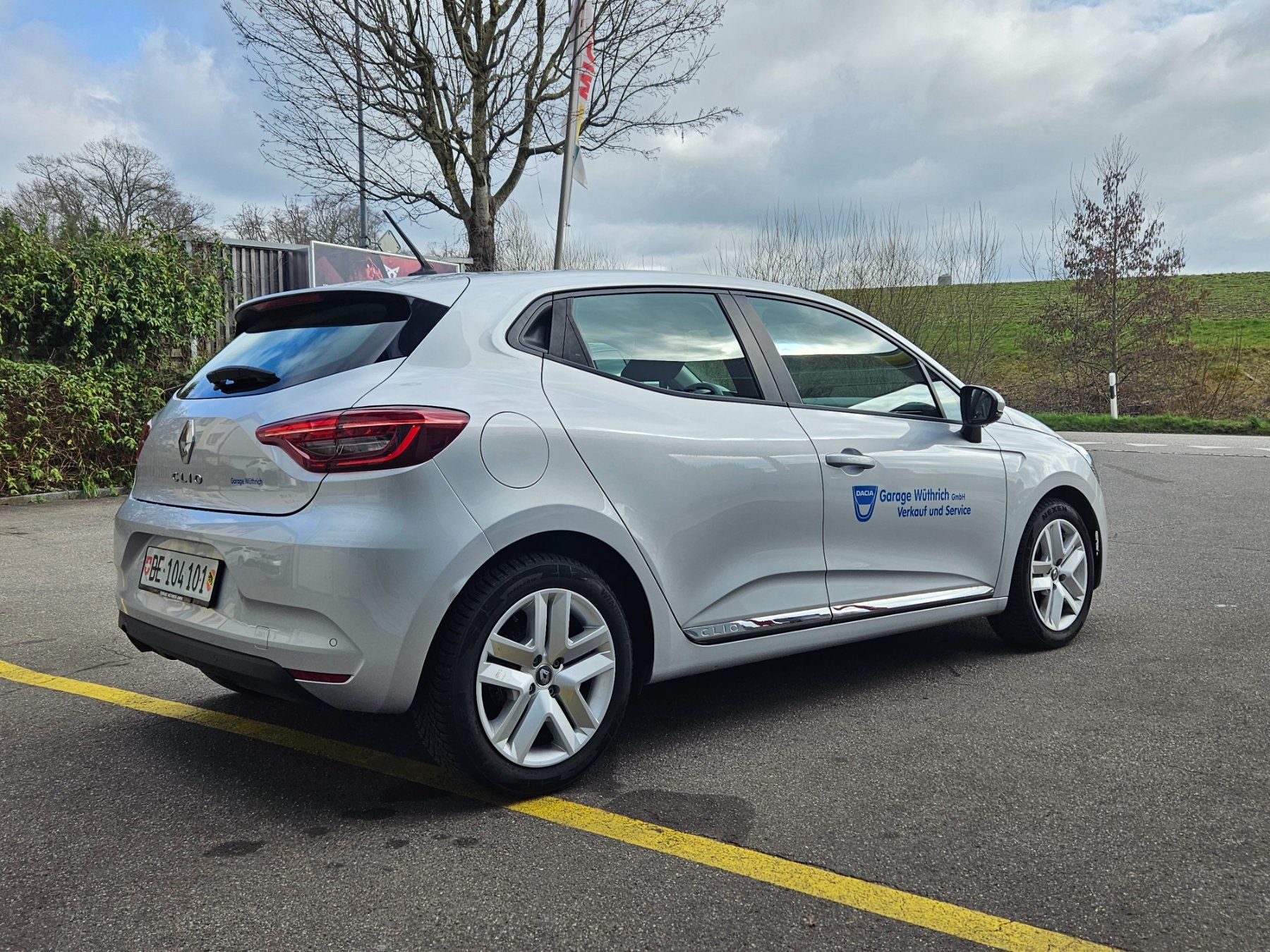 Renault Automobili: Renault Clio 1.0 ZEN TCe90 – Usato da Worb venduto da toyosuisse 3