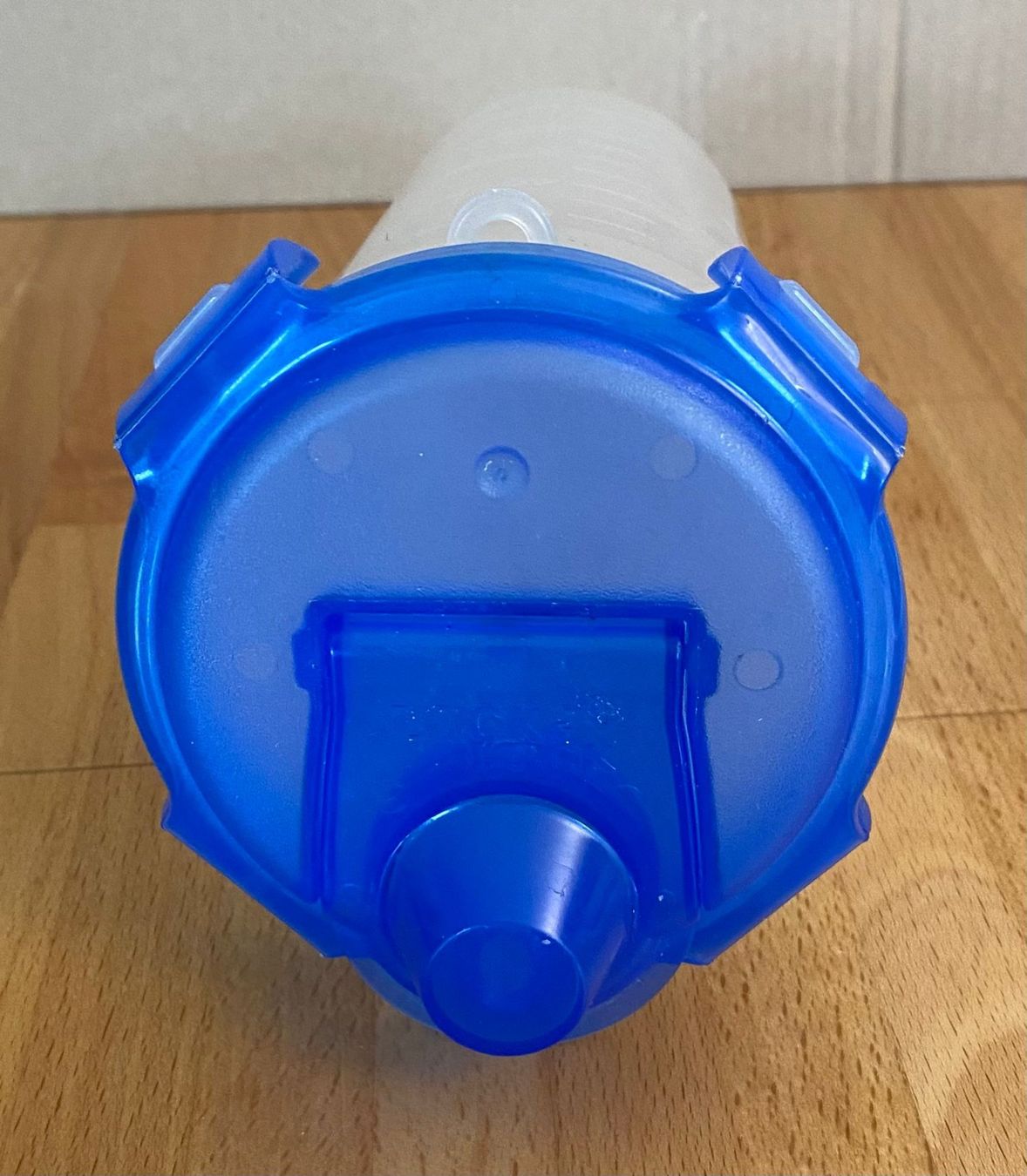 Contenitori & Simili: LOCK & LOCK - Saucen Shaker 690 ml mit Ausguss – Usato da Winterthur venduto da Secondhand-Family 2