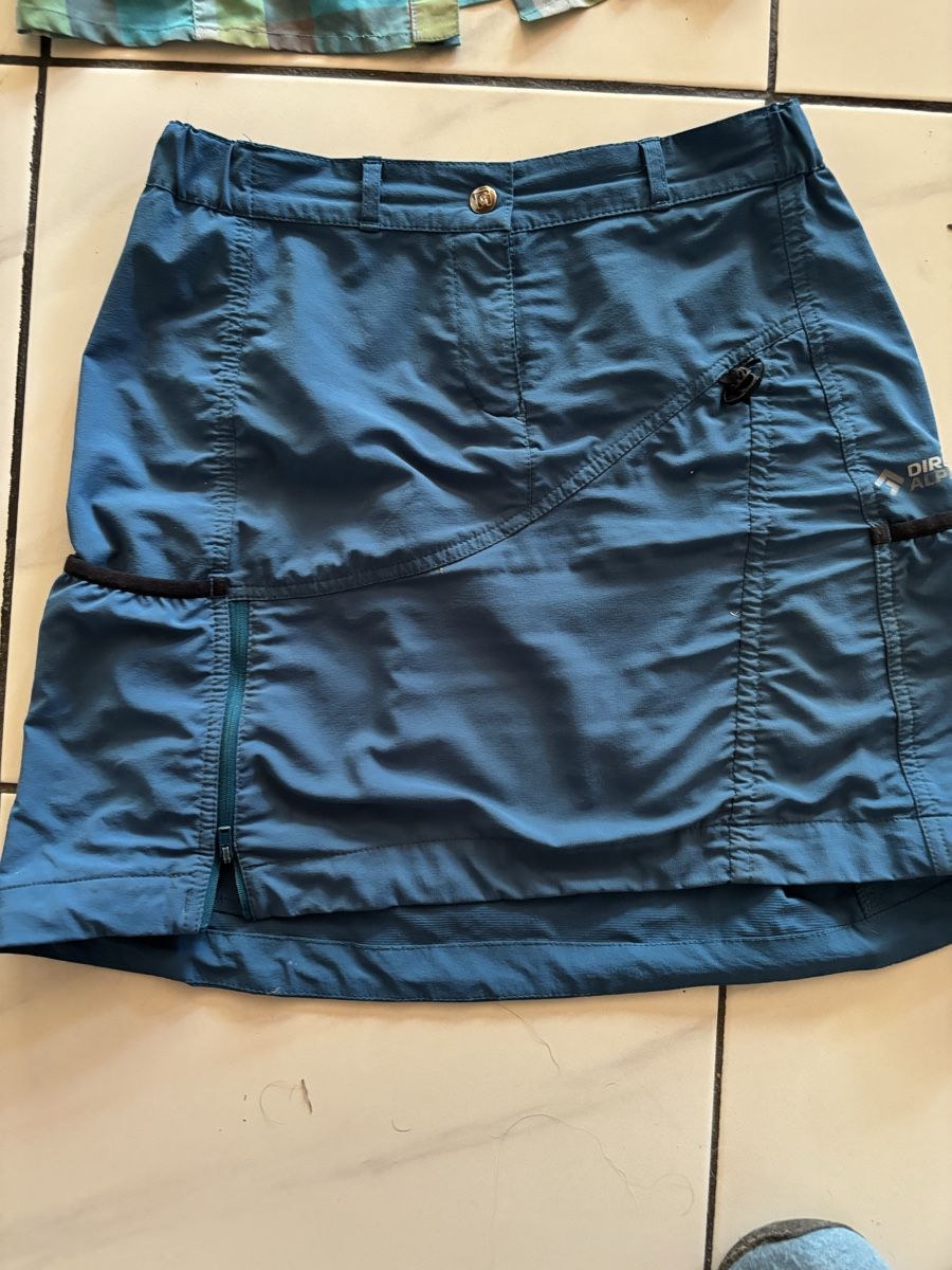Lotti di vestiti: Wander Outfit zweiteilig S/M – Usato da Erschmatt venduto da Gragetsch 1