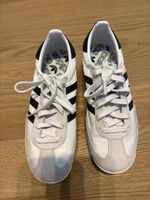 Adidas Samba Sneakers white/green size 5.5 Used