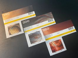 2025  Sonnensystem 1.90 2.00 2.50 Fr. ET Vollstempel mit Tab