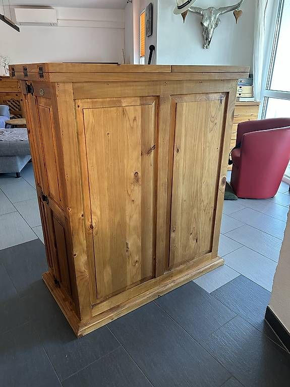 Armoires: Aufklappbarer Barschrank – D'occasion à Stetten SH par Wohtan0815 3