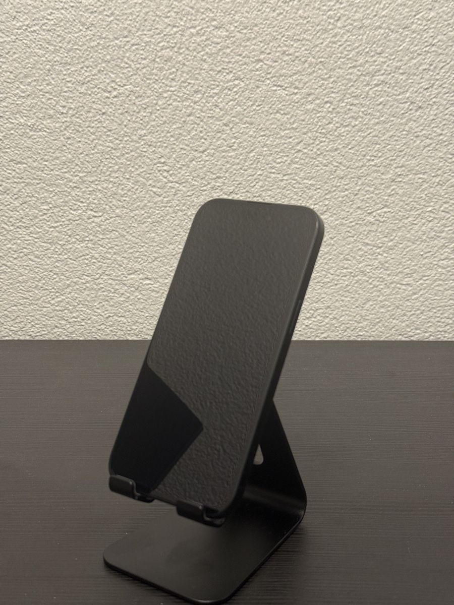 Apple Telefoni cellulari / Smartphones: iPhone 15 – Difettoso da Hinwil venduto da rkcdusan 4