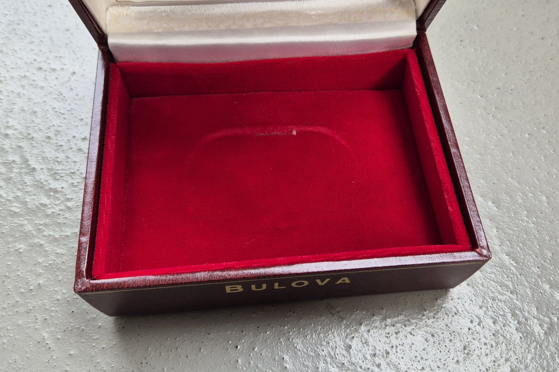 Bulova Scatole porta orologi: alte Uhrenschachtel BULOVA – Usato da Zürich venduto da brinkosos 4