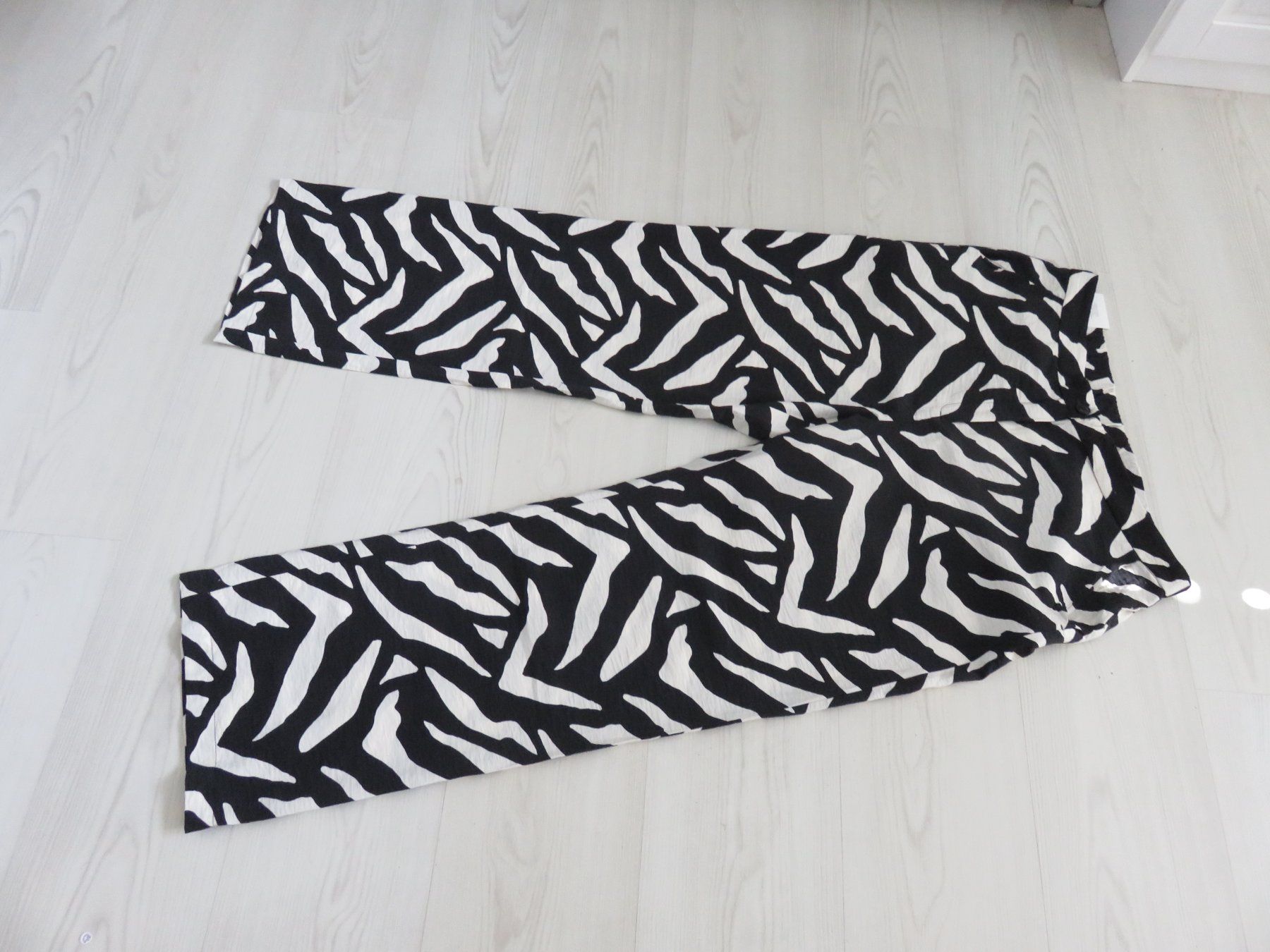 Pantaloni: NEUE HOSE Gr. 46 – Nuovo e nell'imballaggio originale da Lachen SZ venduto da portofino01